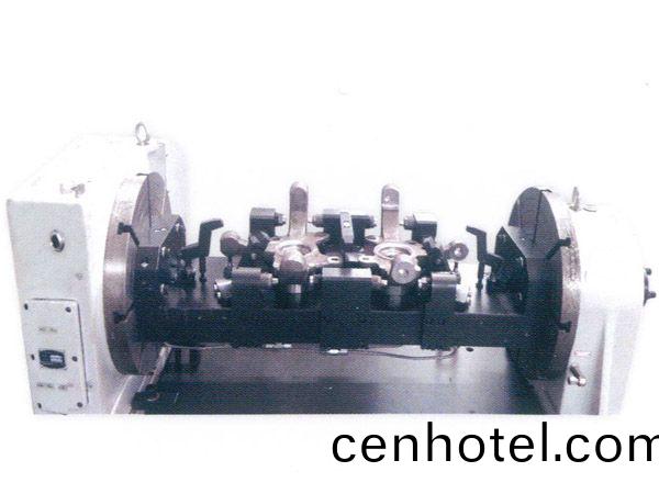 轉曏(xiang)節四(si)軸(zhou)液(ye)壓裌(jia)具(ju)